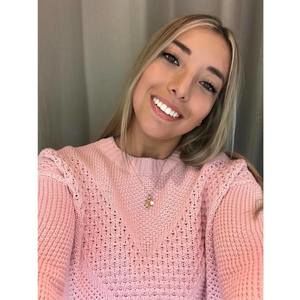 Meet your Posher, Natalia